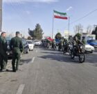 رژه موتوری و خودرویی به مناسبت آغاز دهه فجر شهر را زنده کرد