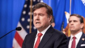 مسئول تحریم‌های ایران از دولت ترامپ می‌رود