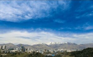 هوای صبح جمعه تهران در آستانه پاکی