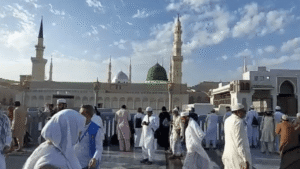 تشرف زائران ایرانی به مسجدالنبی