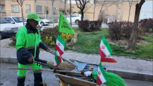 رقص پرچم ایران در خیابان‌ها به همت پاکبان همدانی