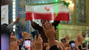 پرچم ایران در کربلا برافراشته شد